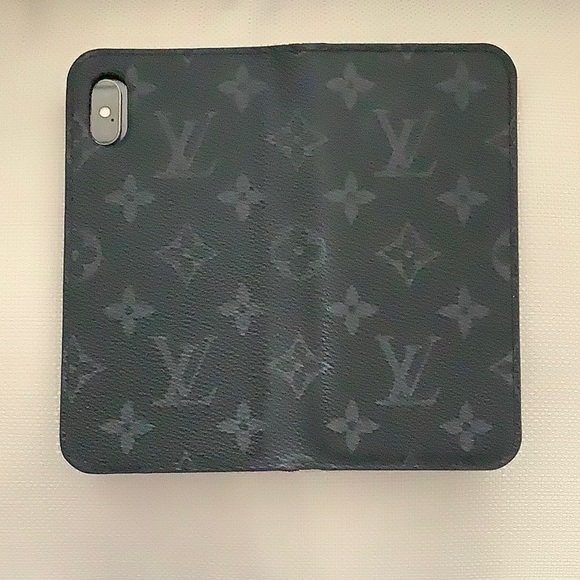 ✂️✂️Final Reduction ✂️❗️Louis Vuitton X/XS iPhone case. code BC4177 $450 - Picture 5 of 10